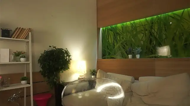 MarlinVarian live cam on StripChat