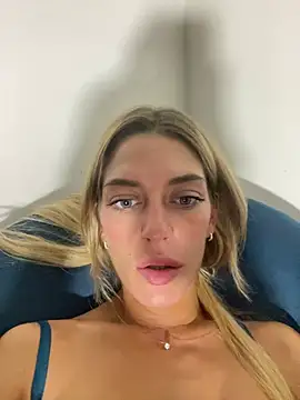 Bellalolahot