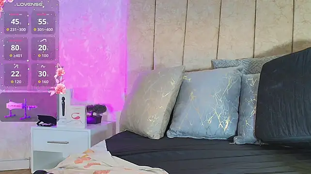 Vittoria_Conti_ live cam on StripChat
