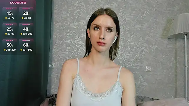 EllieRough live cam on StripChat