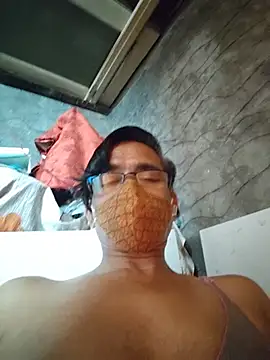 bottom_monty live cam on StripChat