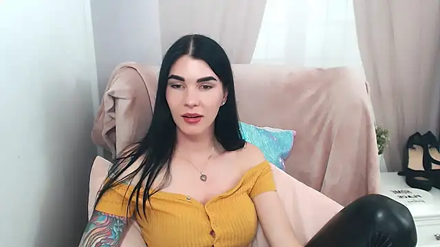 SofieLove live cam on StripChat