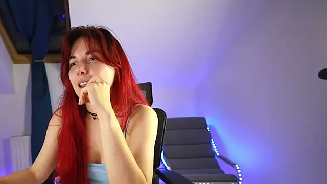 goddessliaspell live cam on StripChat