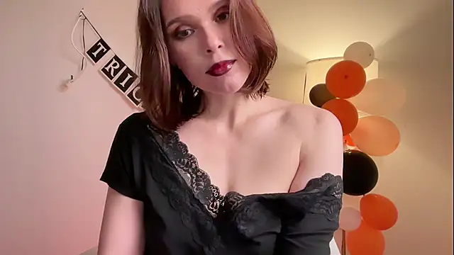 stacyluxxe live cam on StripChat
