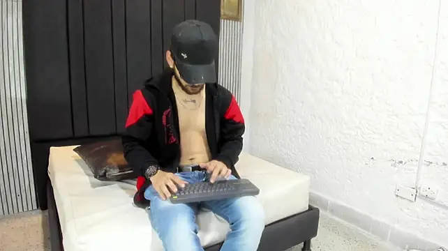 MATHY_ROBERT2 webcam