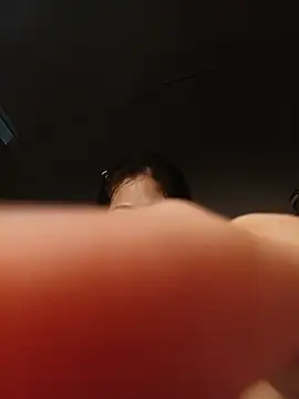 Miu_9xxx live cam on StripChat