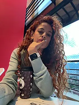 alana15 Live Webcam on Stripchat