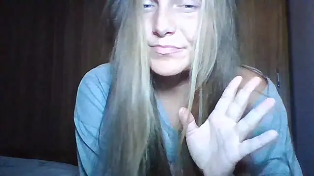 Evasapples live cam on StripChat