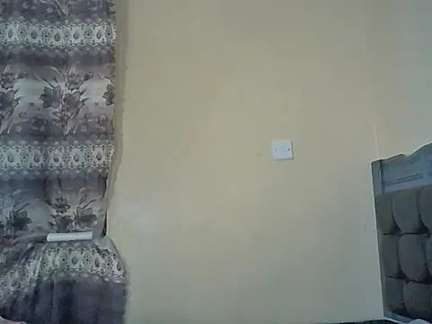 Goldenpixie live cam on StripChat