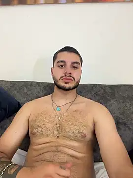 AmadeoWild live sex cam