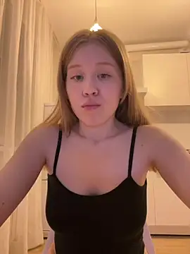 Evie_Wayne live cam on StripChat