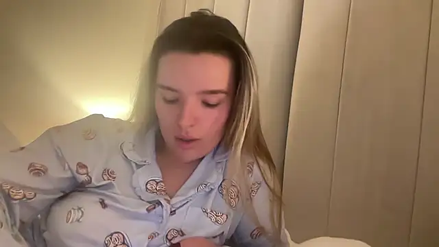 maisiesmithx live cam on StripChat