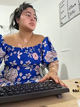 AlessiaBloom_ live sex cam