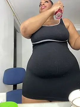 NV-Nikoll live cam on StripChat