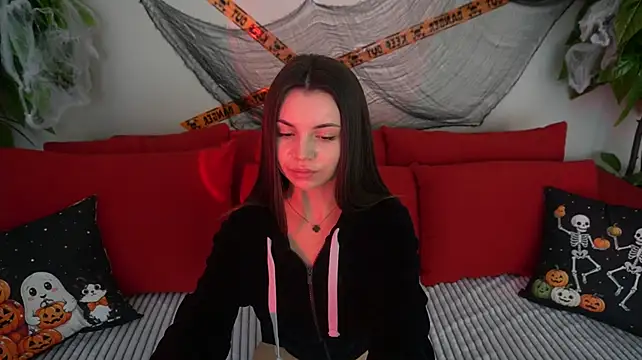 AriaValee live cam on StripChat