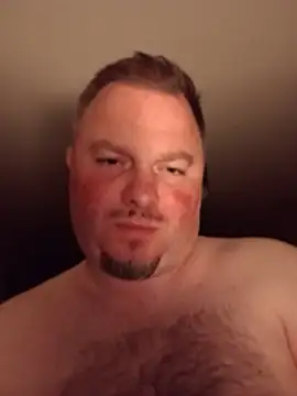 JdaddyGirthy live cam on StripChat