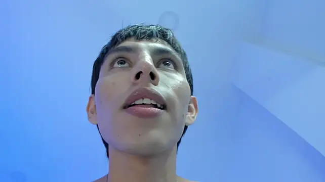 andrew_courtzz webcam