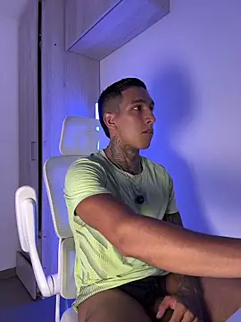 sendfer live sex cam