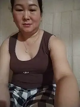 bethichxxx live cam on StripChat