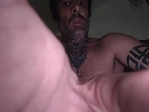 Berebere87 live cam on StripChat