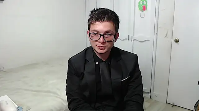 MathewCollin live cam on StripChat