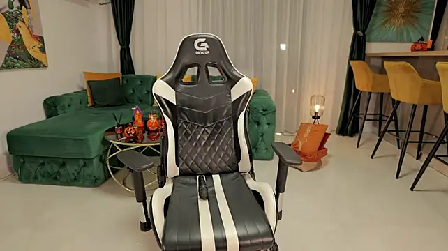 alisonita_