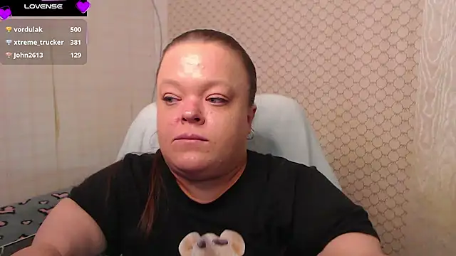 Janiffer_MiMi live cam on StripChat