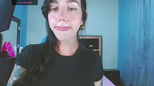 karla_zambrano live sex cam