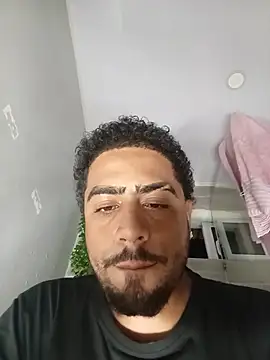 Bryan056_ live cam on StripChat