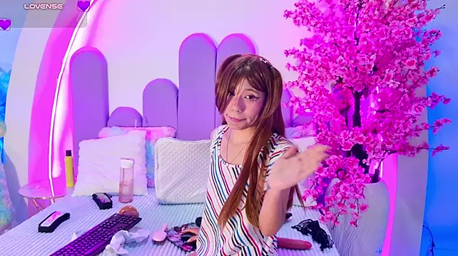 BunnySexyy18 live cam on StripChat
