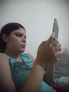 Cliaclara live cam on StripChat