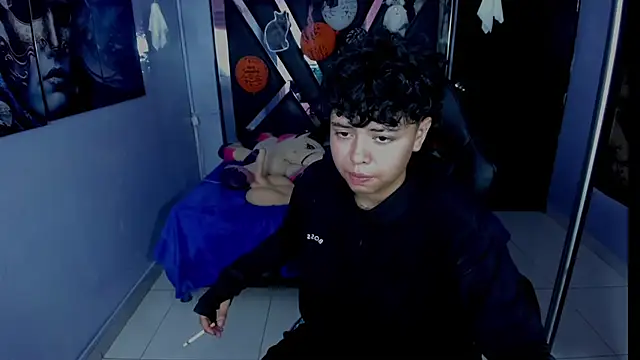 lunabustygirl2 dirty talk masturbation cam