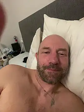 Martymcfly2027 live cam on StripChat