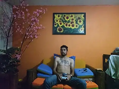 MexaCamGuy live cam on StripChat