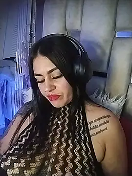 chelaqueen_