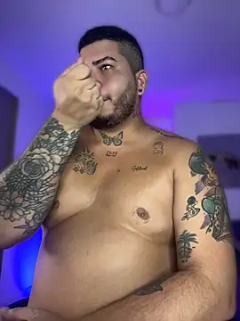 Thomas_chubbyxhot live sex cam