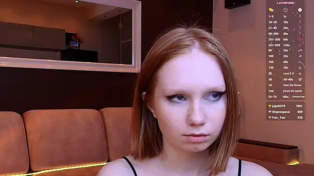 FoxyMira live sex cam