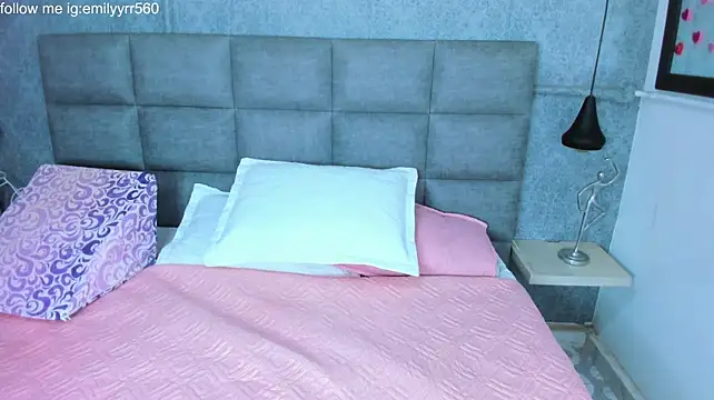 emilyy_r