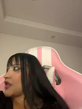 DarkCherryDoll