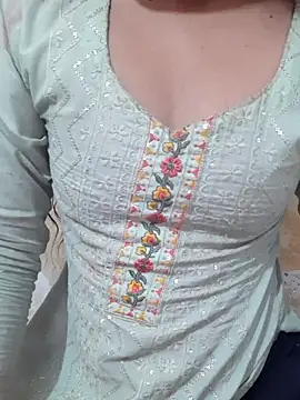 MyCute_Angel live cam on StripChat