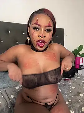 Roxxi_Boom