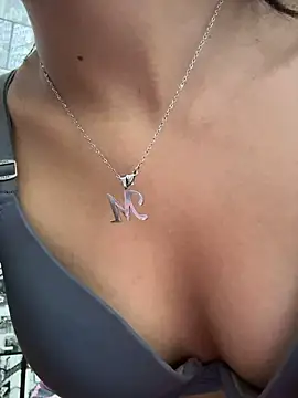 Valenttina_LS