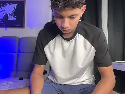 soydaniel_naughty (M twink) - SHOW CUM