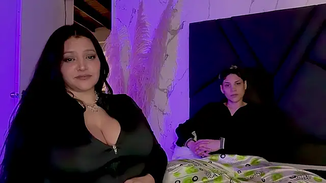 Marcella_and_laura