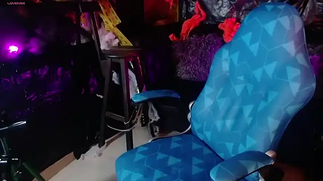 Amy_Blair__ webcam
