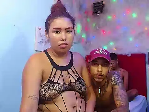 Destroying_girl webcam