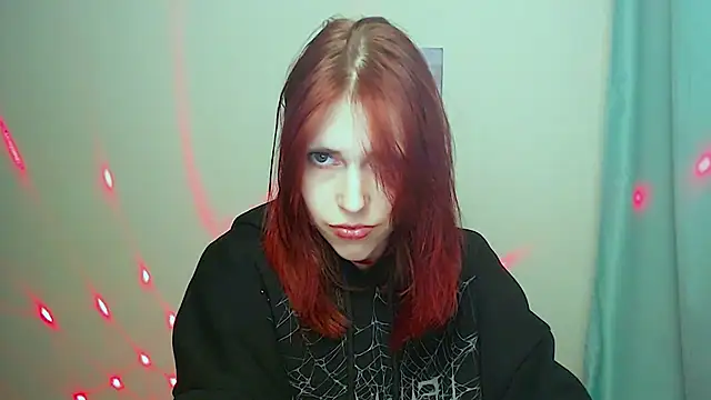 GuessMe___ live cam on StripChat