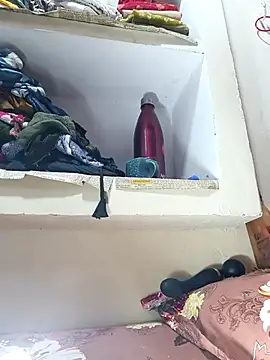 deeptihotgirl webcam