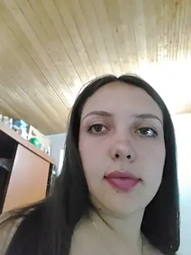Bella_Karoline