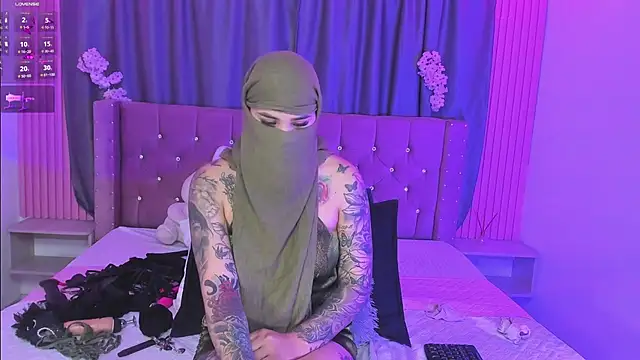 Nayla-Mouna